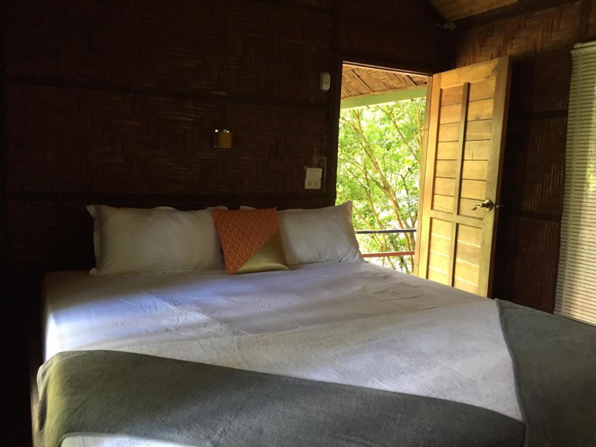 Phayam Garden View Hotel Ко Паям Стая снимка