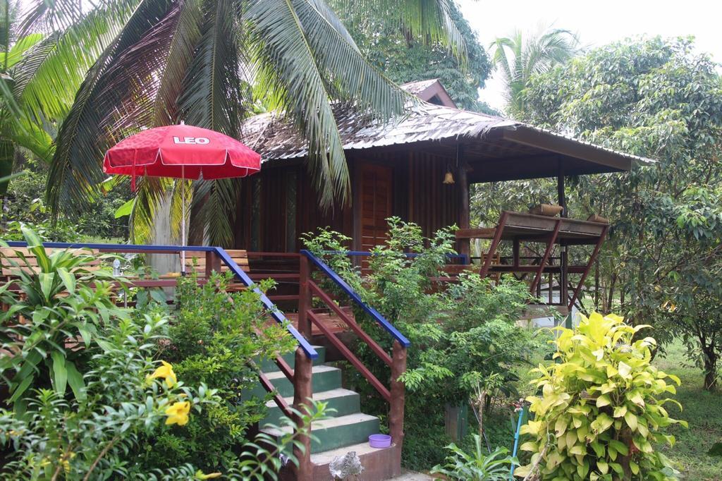 Phayam Garden View Hotel Ко Паям Екстериор снимка